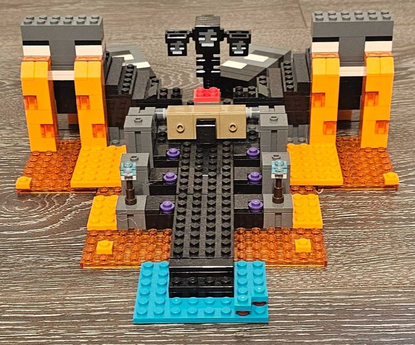 LEGO Minecraft 21590 - Lupta cu Wither, 100% Complet, cu manual si figurine