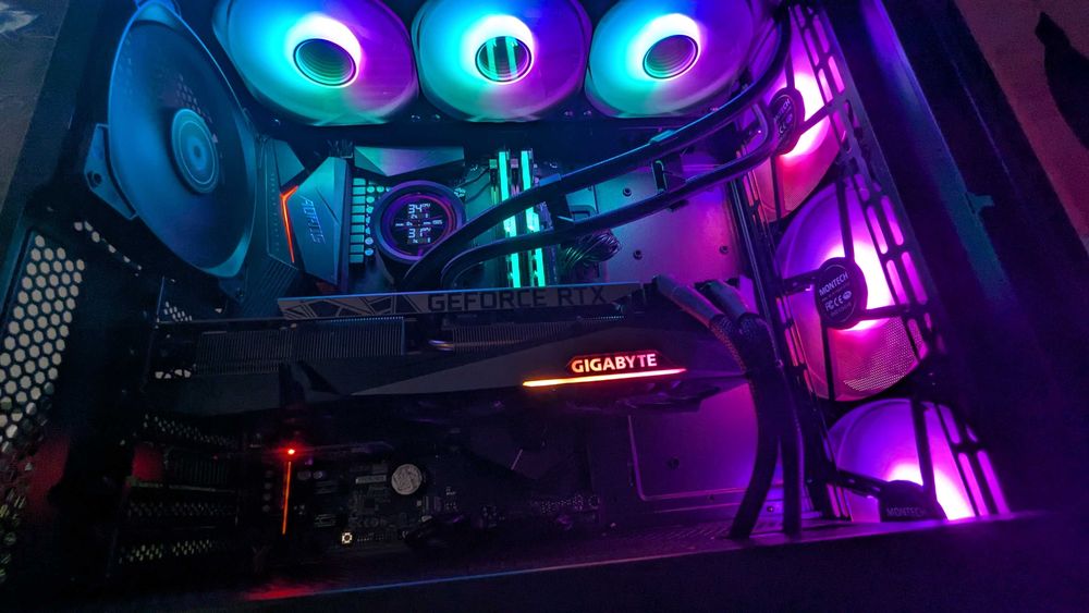 Ryzen5 3600＆B450 AORUS M＆ケース＆電源＆RX570 X570 AORUS PRO (Rev. 1.0) Plăci de bază - GIGABYTE Romania