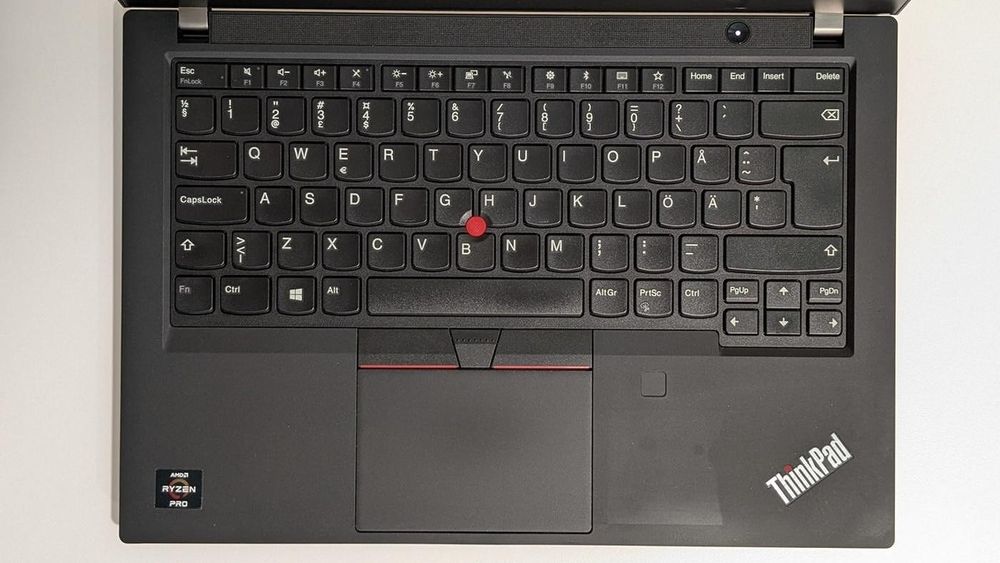 Lenovo ThinkPad T495 14" 1920x1080 Ryzen 3 3300U 8GB 256GB SSD 4 ядрен