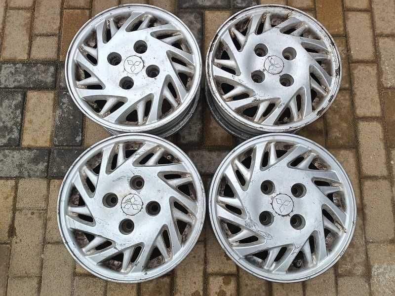 Продам диски на Mitsubishi Galant