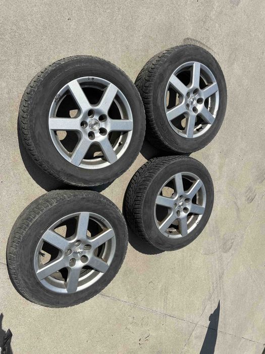 Джанти с гуми 16 цола  5х114.3 - 120€
