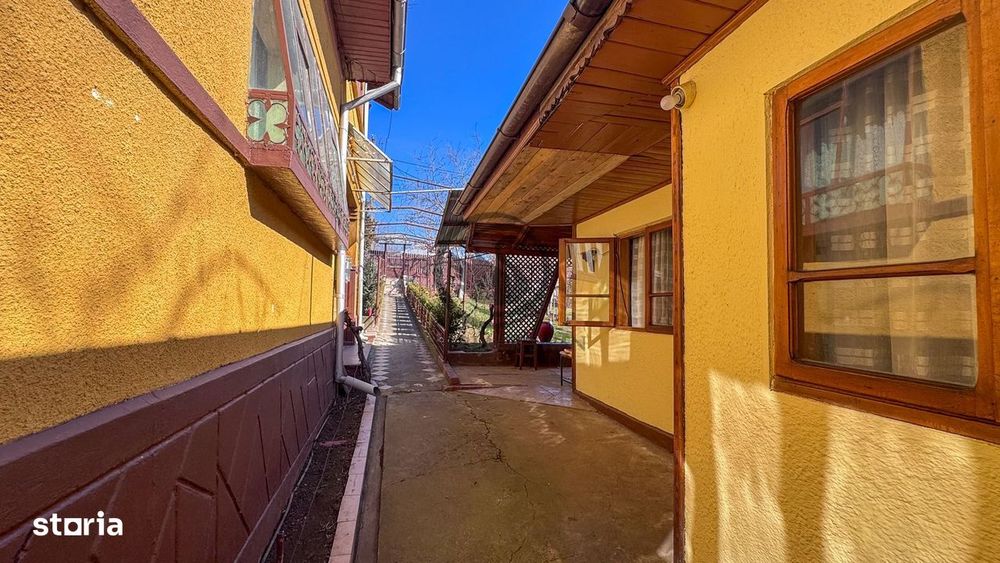 Casa cu 5 camere de vanzare  | Urlati, Prahova | Comision 0%
