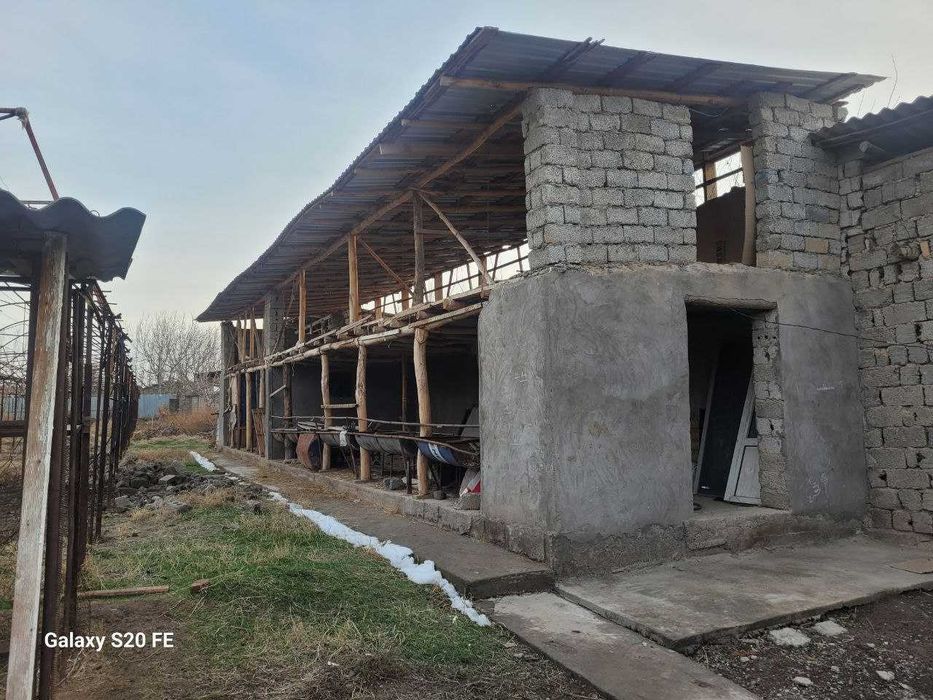 32 sotix yer + uy + parnik | Tayyor yashash va biznes uchun | Mayskiy
