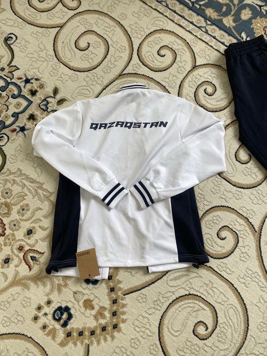 двойка казахстан