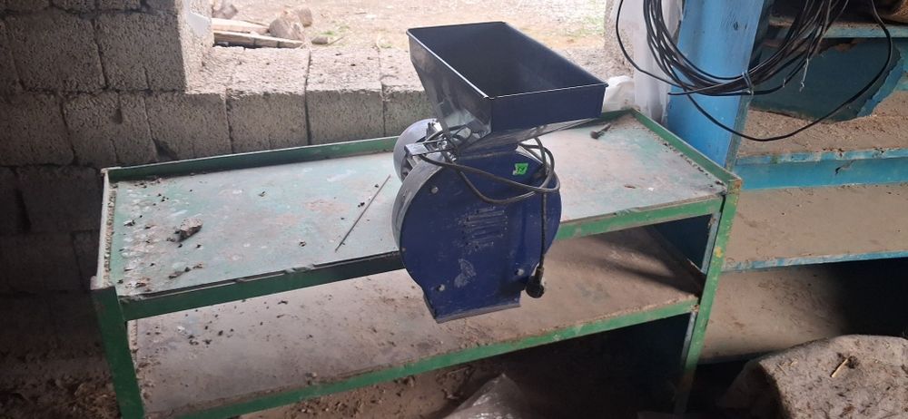 Дробилка в харошом состояние