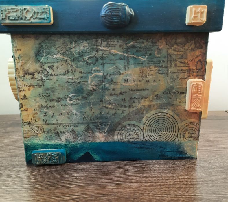 Кутия за бижута.