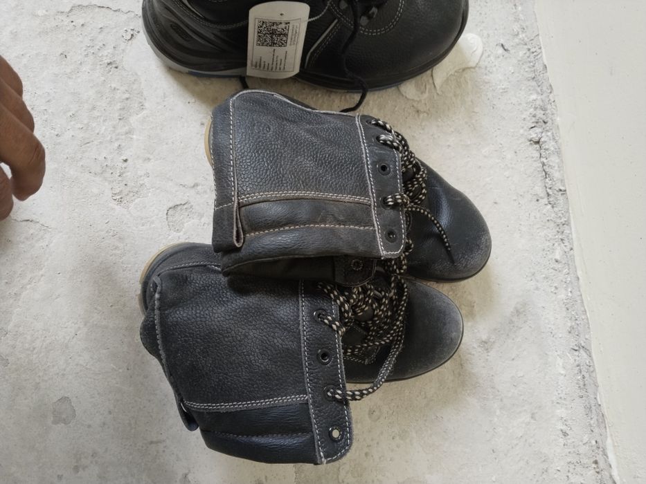 Обувь рабочая продам.