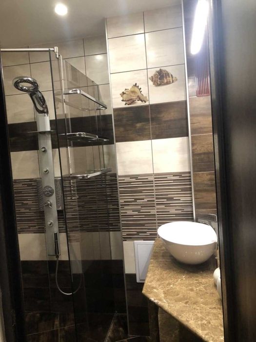 Продава се Тристаен апартамент в Плевен, Широк център - 105 кв.м за 1686 €/кв.м - Снимка #9