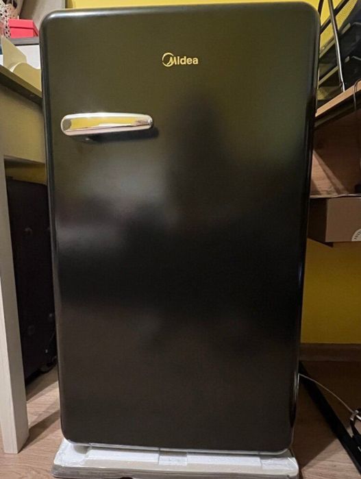 Холодильник Midea мини ретро