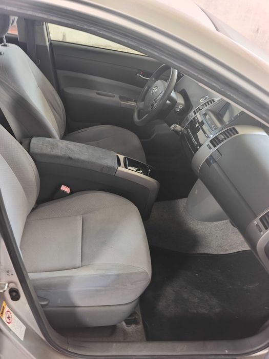 Toyota Prius 2 1.5