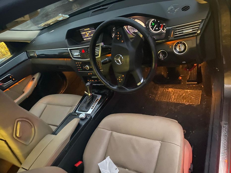 Dezmembrez Dezmembrari piese Mercedes E 200 2.2 euro 5