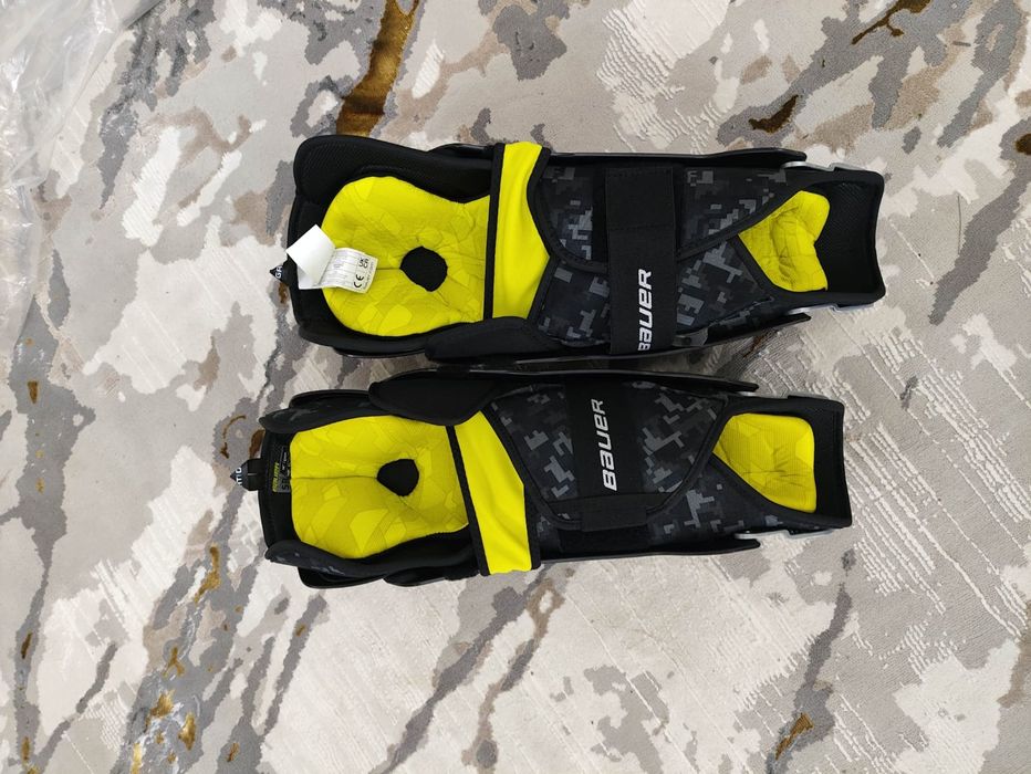 Наколенники. Новые.