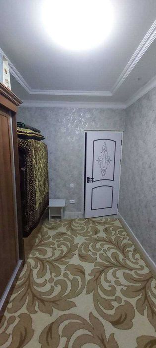 Продается квартира в Яшнабадском районе Авиасозлар 2-х ком в 3-х ком