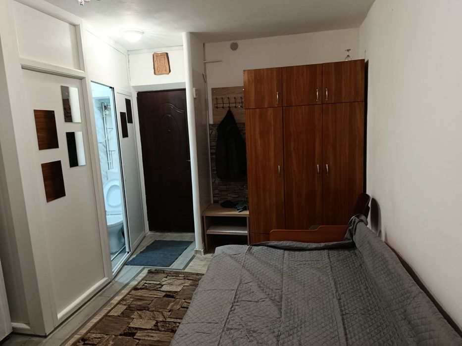 Camera de cămin cu baie