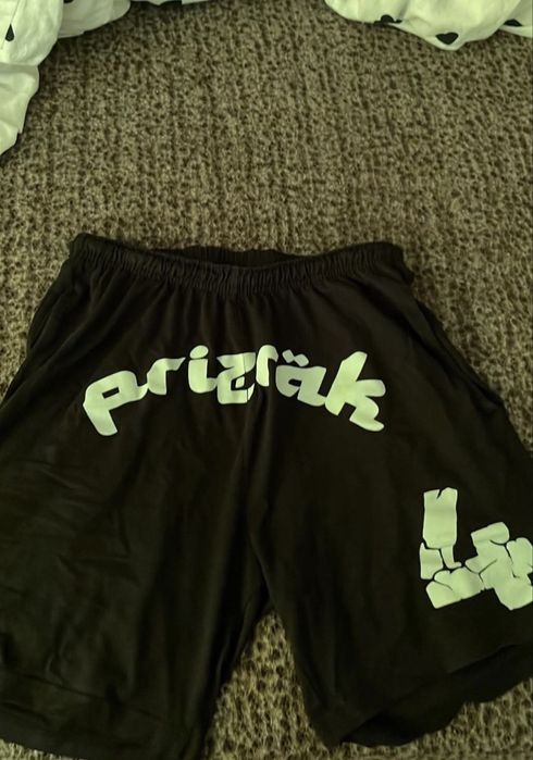 Къси панталони prizrak