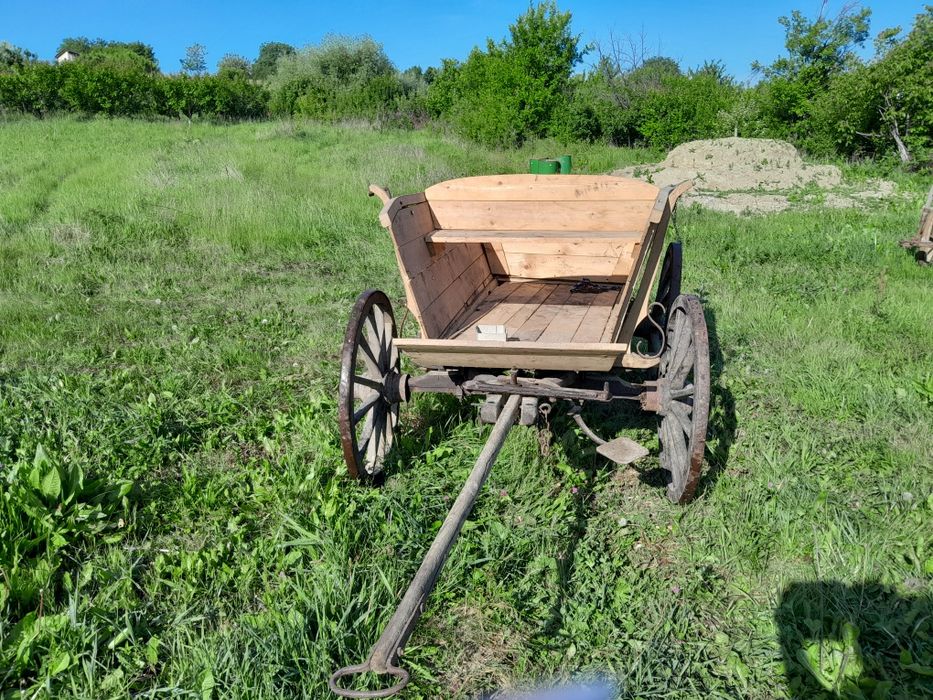 Căruță veche recondiționată in Germania fără probleme majore