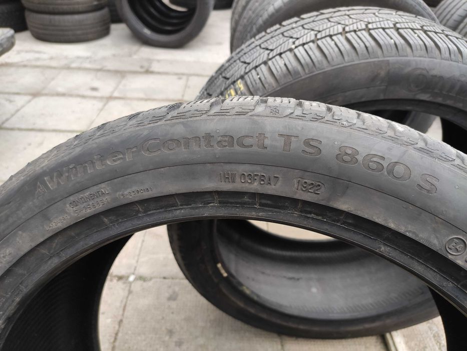 2бр Почти Нови Зимни Гуми 275 40 21 - Continental - DOT 2022