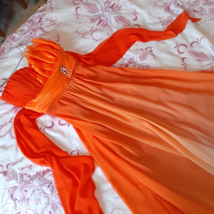 Бална свежа рокля