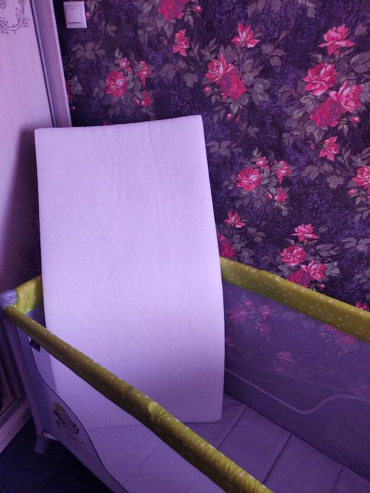 Продам манеж-кровать