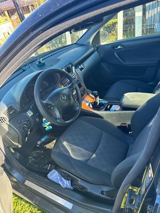 Mercedes Benz C Class Cdi 200 w203 2.2 diesel Avariat