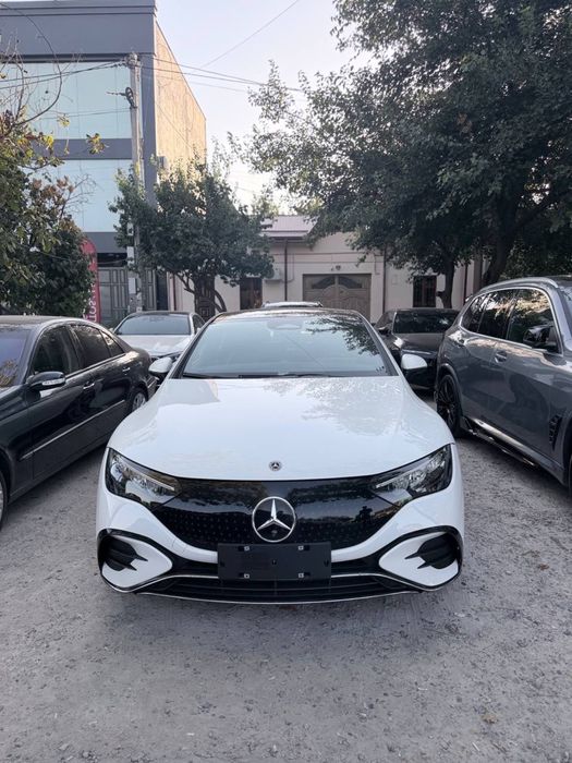 Mercedes Benz EQE 500