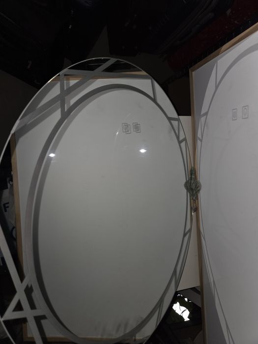 КРЪГЛО ОГЛЕДАЛО С LED осветление