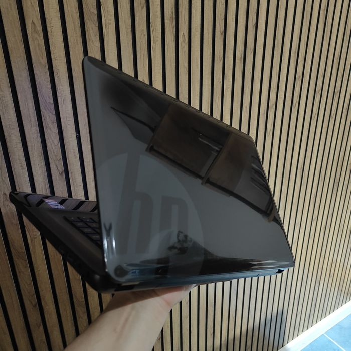 Офисной ноутбук HP