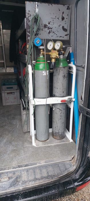 Suport auto pentru  butelii gaz/ oxigen sudura