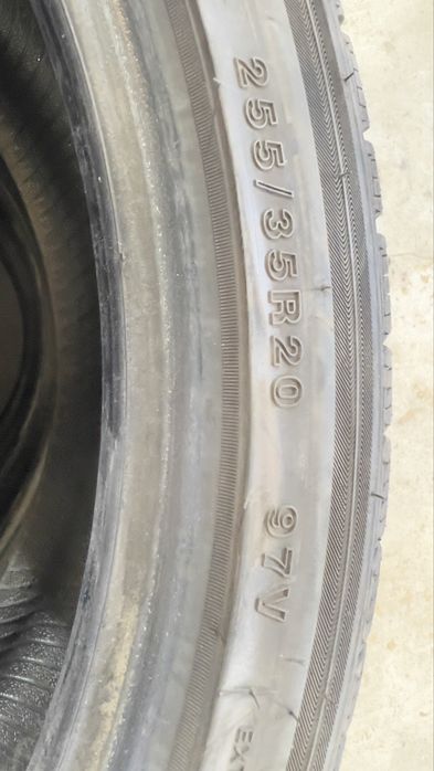Vand anvelope M*S 255/35R20