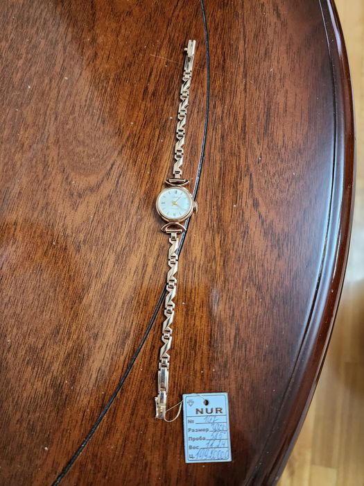 Золотые часы 583 проба новый ссср 18,25 грамм