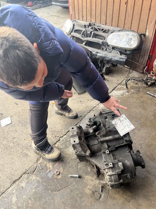 Cutie viteze golf 4 1.9 diesel