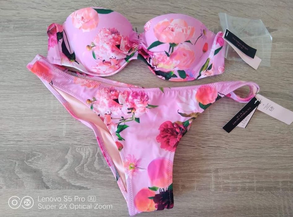 Ново бельо,стринг,бикини Victoria's secret