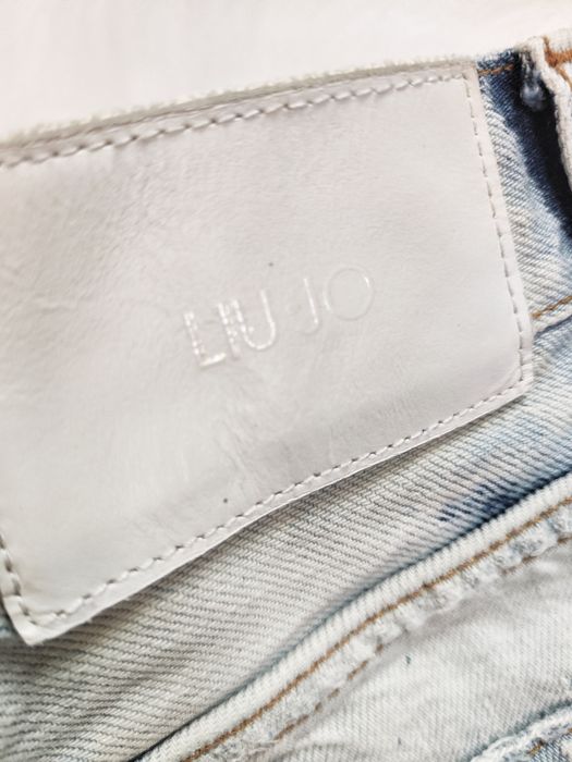 Дънки LIU•JO, PAUSE Jeans, NEGATIVE на цени от 25-30 евро