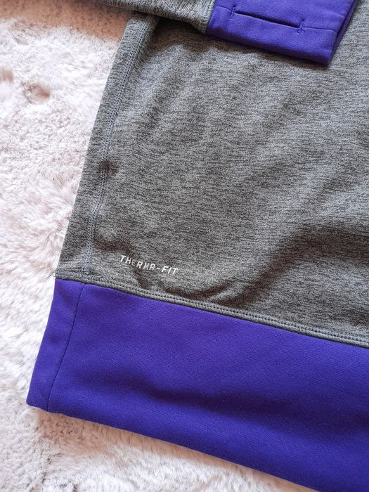 Nike дамски Суичъри S- M размер 2броя.