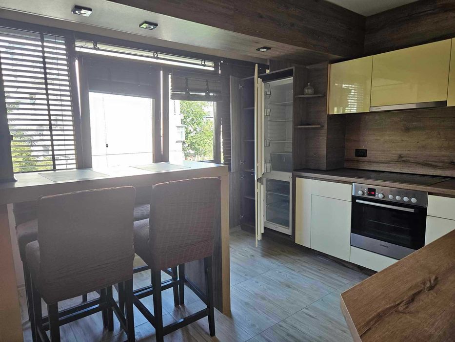 Дава се под наем Двустаен апартамент в Варна, Аспарухово - 61 кв.м за 382.5 € - Снимка #15