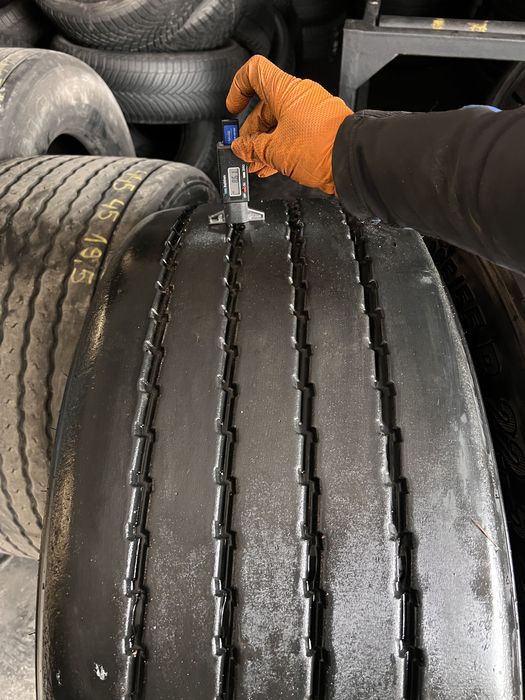 3 anvelope camion 385/55/22.5 , Bf Goodrich / Gt Radial ,