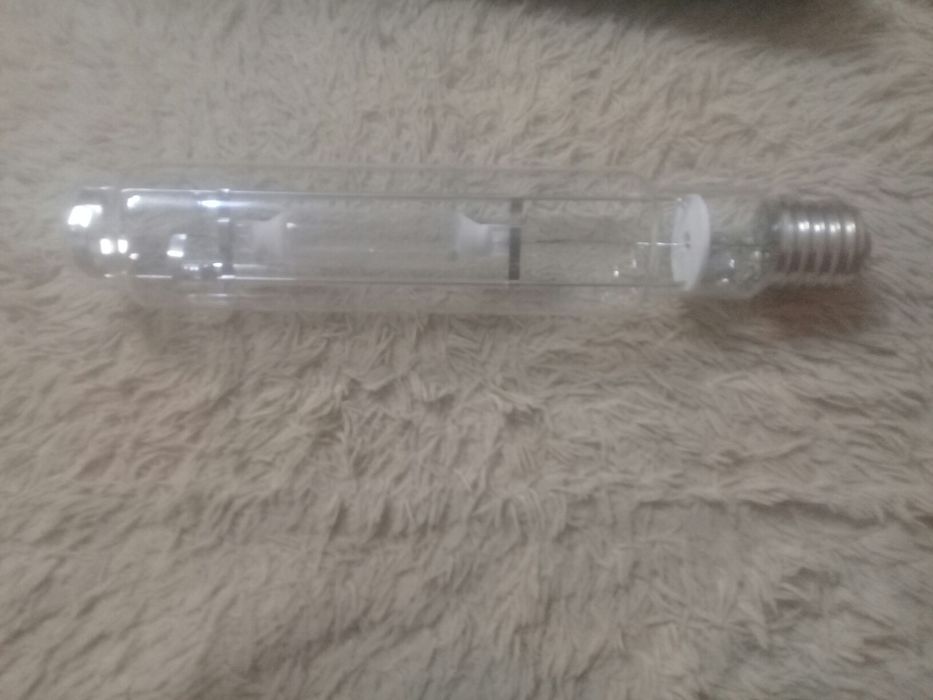 Лампа                                 .