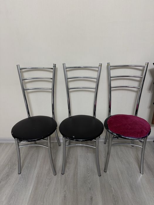 Стулья 4 шт за 5000 тг.