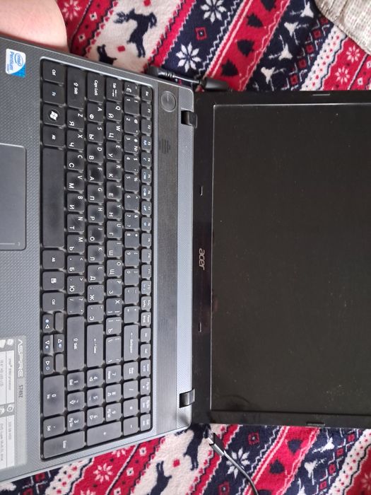 Ноутбук Acer aspire 5749z