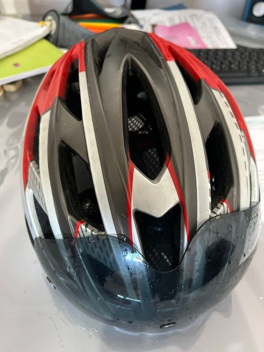 Велошлем и самакатошлем