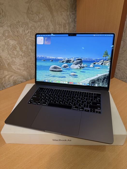 Macbook air m3 15 8/256