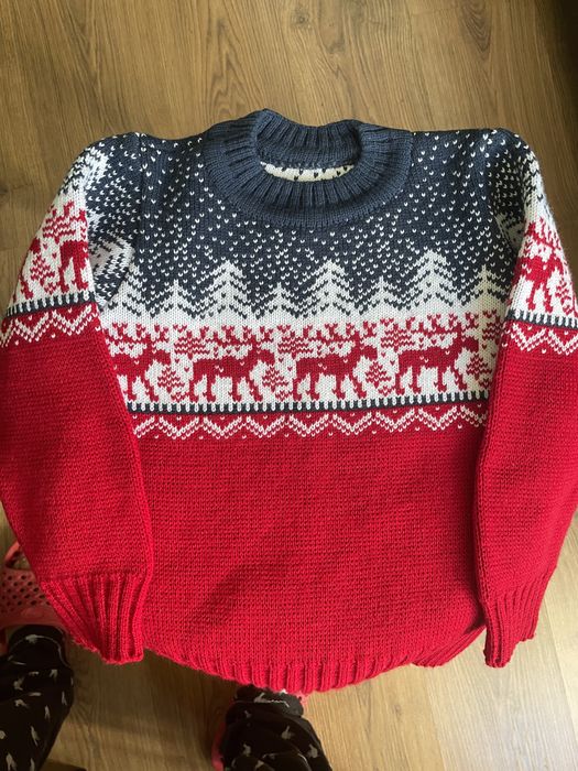 Детский свитер