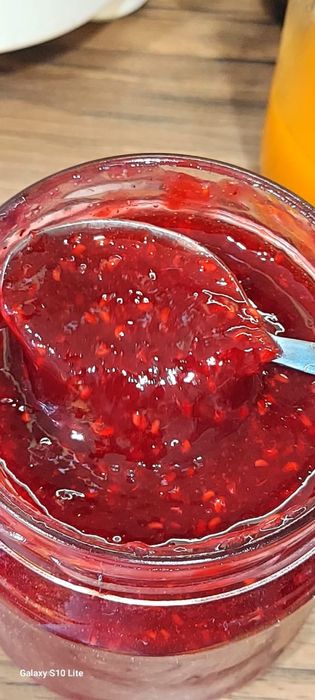 Продам малиновое варенье