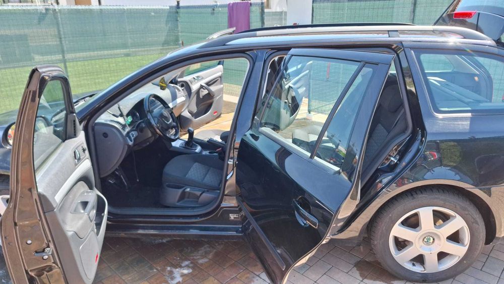 Skoda Octavia 2  Combi 1.6 TDI – 2012 Facelift – 258.000 km (Cotinuu rulaj ~ 20 km/zi)
