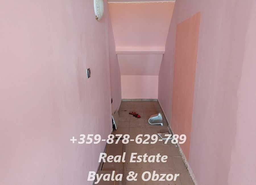 Продава се Едностаен апартамент в Бяла - 54 кв.м за 926 €/кв.м - Снимка #4