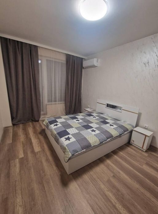 Дава се под наем Двустаен апартамент в Пловдив, Остромила - 68 кв.м за 434 € - Снимка #3