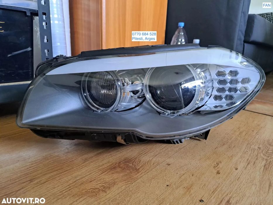 Far complet stanga ( fara TMS-volan pe stanga ) bixenon adaptiv in stare foarte buna BMW F10 F11 F18