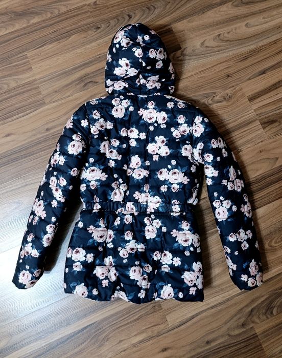 Куртка зимняя на девочку