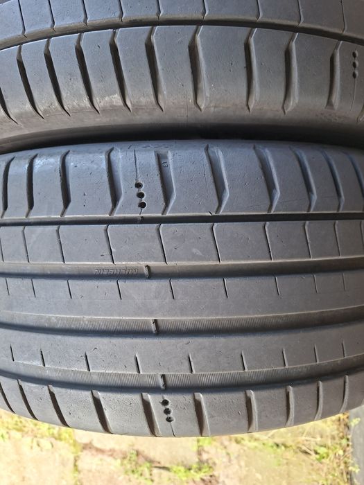 2бр 245/45/18 мишелин много запазени малко карани