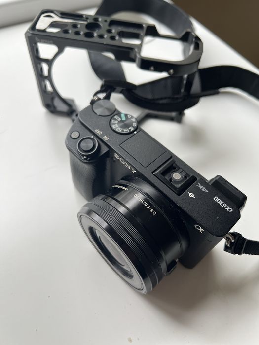 Sony A6300 + китов Sony SEL 16-50mm